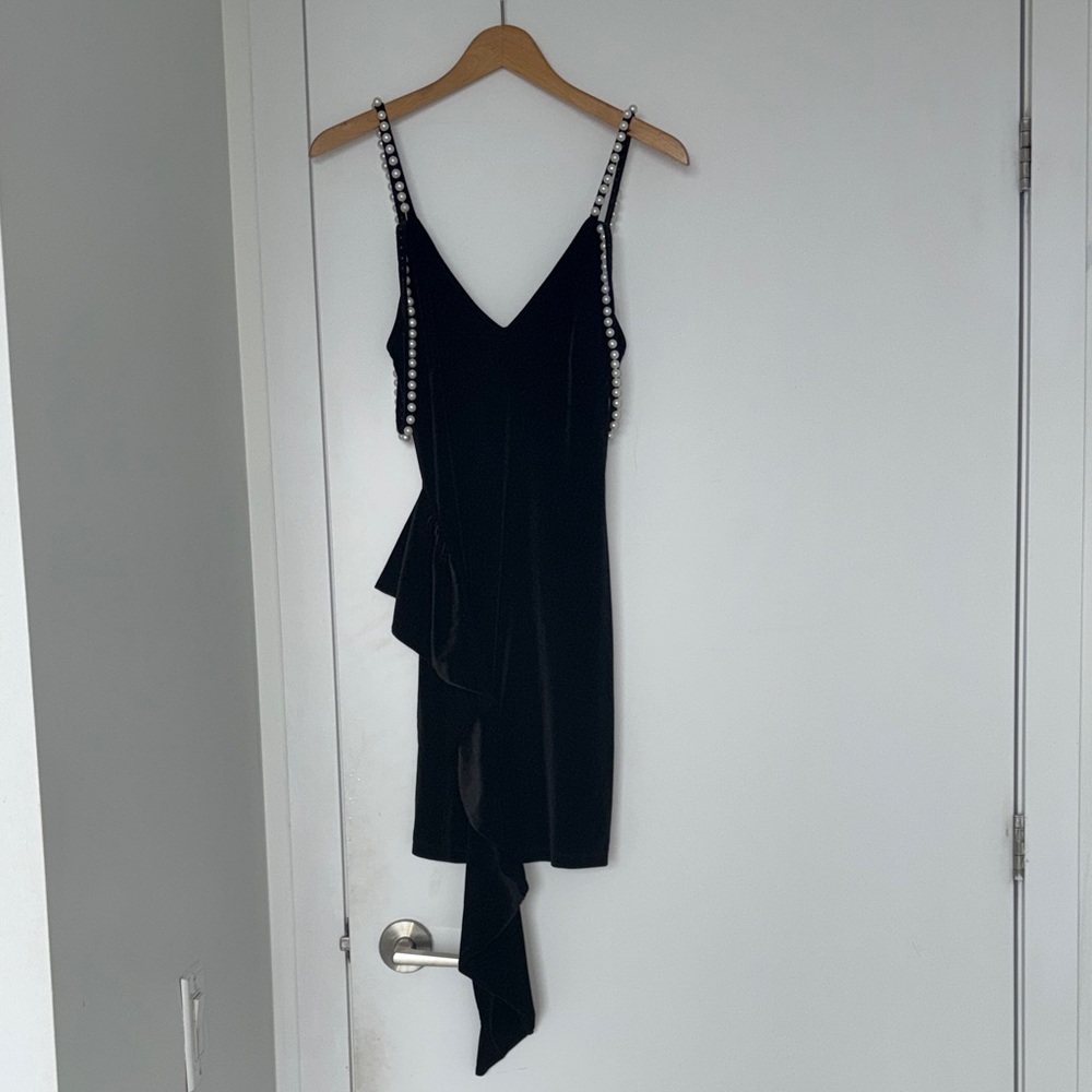 Elegant Black Asymmetrical Dress with Pearl Beaded Straps